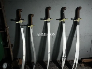 Türk Kılıçları – Güç, Cesaret ve Tarihi Miras